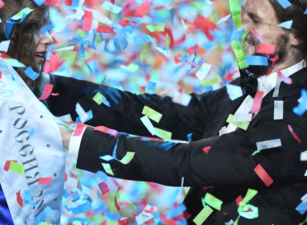 Мисс Россия 2018 Юлия Полячихина  на церемонии награждения финалисток конкурса Мисс Россия-2018 в концертном зале Барвиха - Sputnik Азербайджан