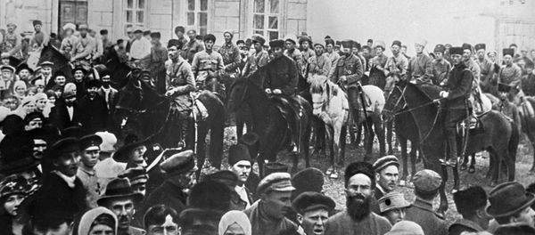 Солдаты Красной Армии вступают в Баку - Sputnik Азербайджан