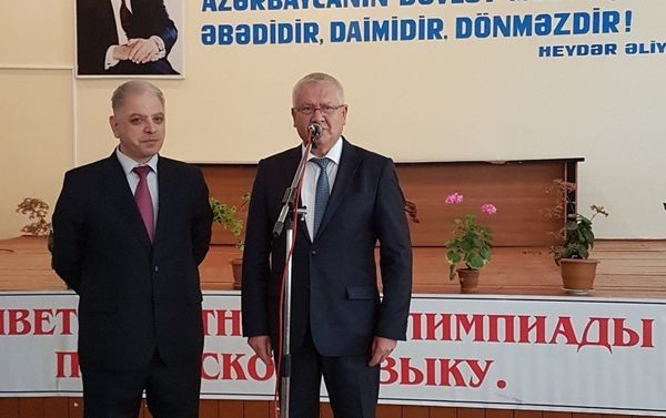 Э.Гасанов и В.Денисов - Sputnik Азербайджан