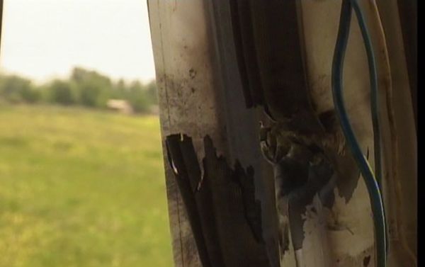В Агдаме армяне подвергли обстрелу автомобиль, в котором находились сотрудники Оросительного управления - Sputnik Азербайджан