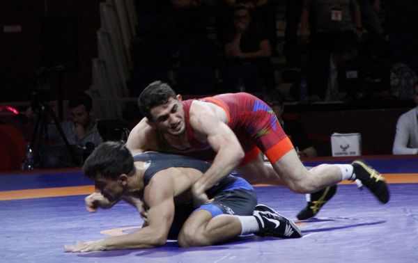 Выступление азербайджанских борцов на Чемпионате мира по борьбе-2018 в городе Каспийск, Россия - Sputnik Азербайджан