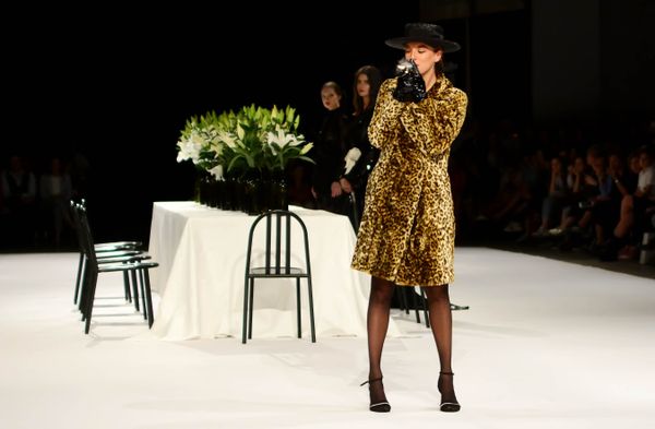 Неделя моды Mercedes-Benz Fashion Week - дизайнер Джаба Диасамидзе представляет свою коллекцию - Sputnik Азербайджан