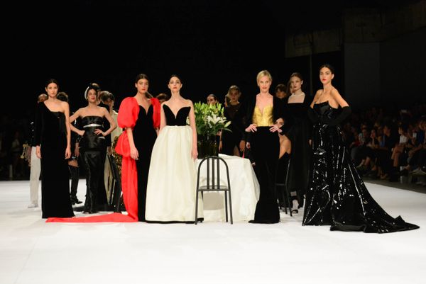 Неделя моды Mercedes-Benz Fashion Week - дизайнер Джаба Диасамидзе представляет свою коллекцию - Sputnik Азербайджан