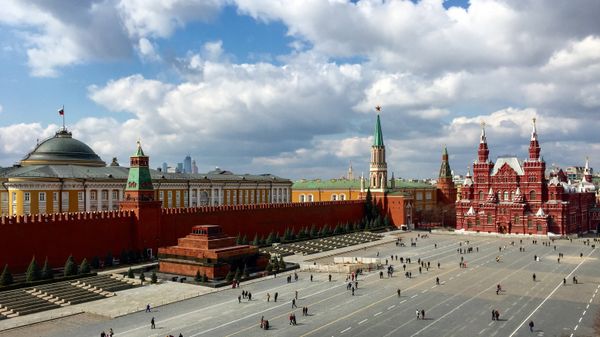 Кремль, Красная площадь в Москве - Sputnik Азербайджан