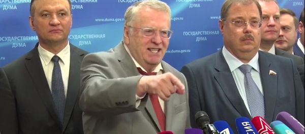 Жириновский: Нельзя сделать процветающую Армению - Sputnik Азербайджан