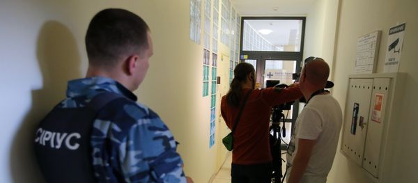 СБУ проводит обыск в офисе РИА Новости Украина - Sputnik Азербайджан