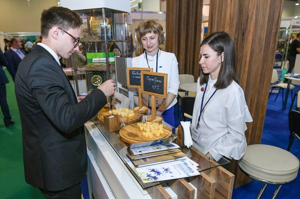 24-я Азербайджанская международная выставка Пищевая промышленность (WorldFood Azerbaijan-2018) и 12-я Азербайджанская международная выставка Сельское хозяйство (Caspian Agro-2018) - Sputnik Азербайджан