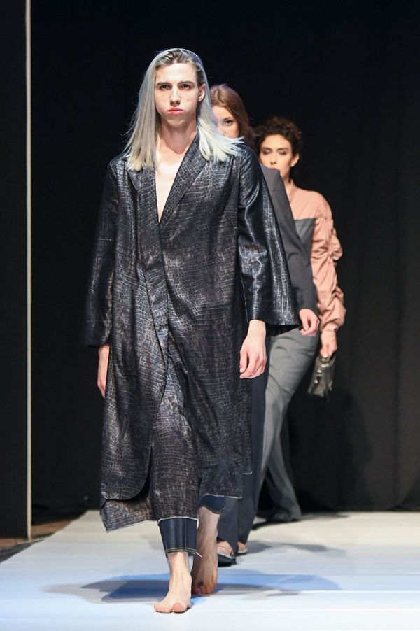 Показ модных коллекций седьмого сезона Azerbaijan Fashion Week - Sputnik Азербайджан