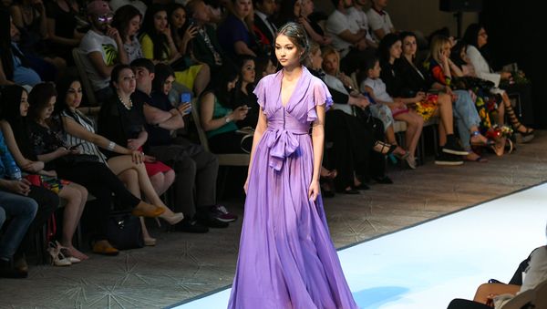 Завершающий день седьмого сезона Azerbaijan Fashion Week - Sputnik Азербайджан