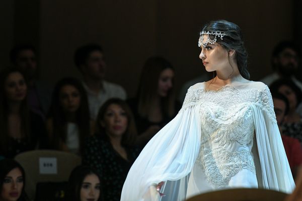 Завершающий день седьмого сезона Azerbaijan Fashion Week - Sputnik Азербайджан