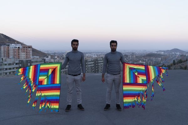 Снимок Близнецы фотографа Шивы Хадеми, вошедший в шорт-лист лауреатов конкурса им. Андрея Стенина - Sputnik Азербайджан