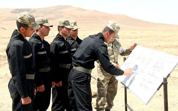 Государственные экзамены в Азербайджанском высшем военном училище имени Гейдара Алиева - Sputnik Азербайджан