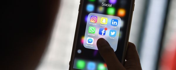 Социальные сети, фото из архива - Sputnik Азербайджан