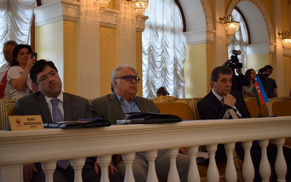 Открытие VII Международного конкурса вокалистов имени Бюльбюля в Азербайджанской государственной филармонии - Sputnik Азербайджан