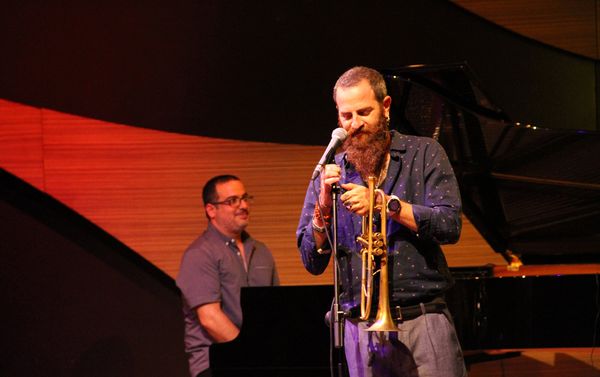 B Международном центре мугама состоялось открытие международного проекта Baku Summer Jazz Days - Sputnik Азербайджан