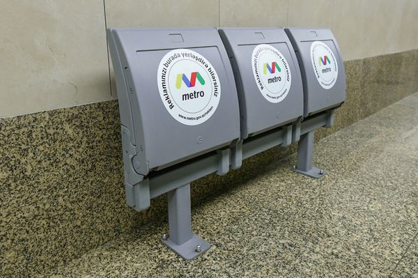 Станция Сахиль Бакинского метрополитена после капитального ремонта и реконструкции - Sputnik Азербайджан