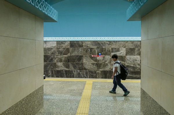 Станция Сахиль Бакинского метрополитена после капитального ремонта и реконструкции - Sputnik Азербайджан