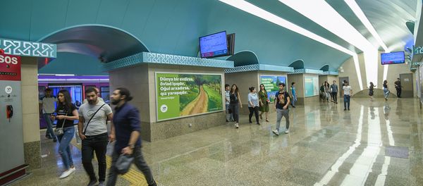 Станция Сахиль Бакинского метрополитена после капитального ремонта и реконструкции - Sputnik Азербайджан