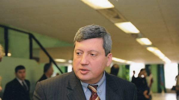 Tofiq Zülfüqarov - Azərbaycanın Latviyadakı sabiq səfiri  - Sputnik Азербайджан