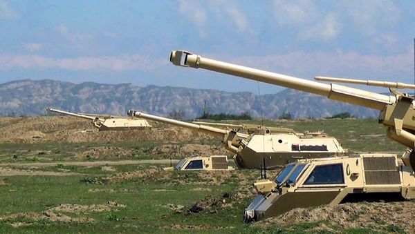 Проведены практические стрельбы из самоходных артиллерийских установок DANA - Sputnik Азербайджан