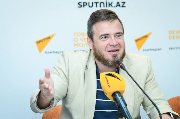 Высоты раздора: Трамп поставил под угрозу международную безопасность - Sputnik Азербайджан