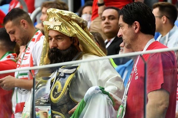 Болельщики перед началом матча группового этапа чемпионата мира по футболу между сборными Марокко и Ирана Болельщики перед началом матча группового этапа чемпионата мира по футболу между сборными Марокко и Ирана - Sputnik Азербайджан