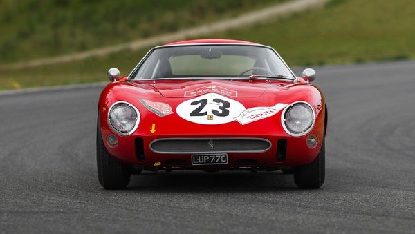 Автомобиль Ferrari 250 GTO 1962 года - Sputnik Азербайджан
