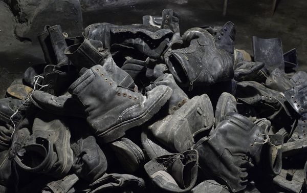 Фото из альбома Лилит Батори Dark Tourism (темный туризм) - Sputnik Азербайджан