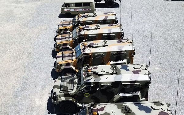 Широкомасштабные учения ВС Азербайджана, 2 июля 2018 года - Sputnik Азербайджан