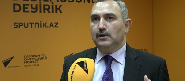 В беде не оставим: азербайджанцы предоставляют рабочие места мигрантам - Sputnik Азербайджан