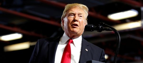 Президент США Дональд Трамп - Sputnik Азербайджан