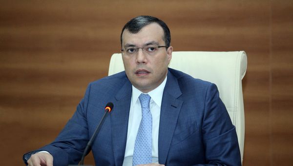 Министр труда и социальной защиты АР Сахил Бабаев - Sputnik Азербайджан