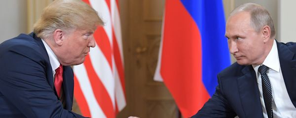 Встреча президента РФ Владимира Путина и президента США Дональда Трампа в Хельсинки - Sputnik Азербайджан