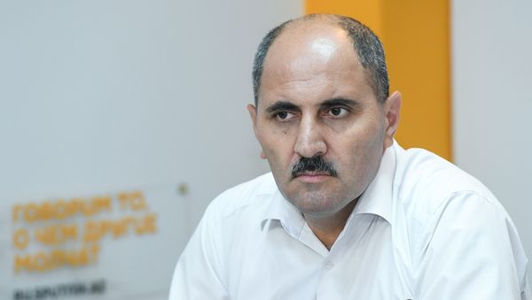 Член правления Совета прессы Азер Хасрет - Sputnik Азербайджан