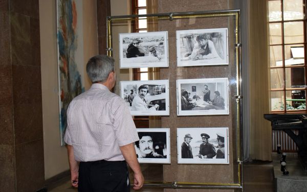 Вечер, посвященный 75-летию народного артиста Азербайджана Шахмара Алекперова. Баку, Музейный центр, 17 июля 2018 года - Sputnik Азербайджан