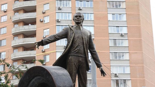 Церемония торжественного открытия парка имени всемирно известного певца и композитора, народного артиста СССР Муслима Магомаева - Sputnik Азербайджан