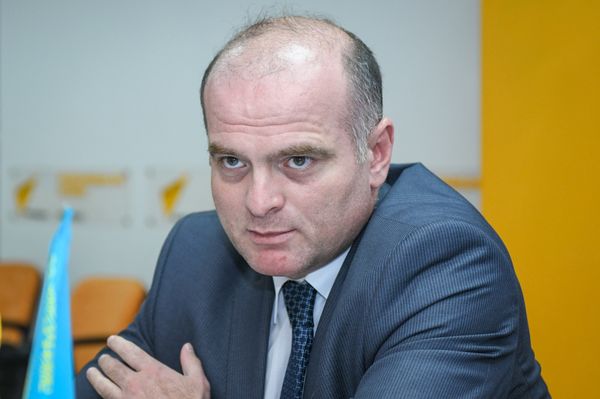 Доктор экономических наук, профессор Азербайджанского государственного экономического университета (UNEC) Эльшад Мамедов - Sputnik Азербайджан