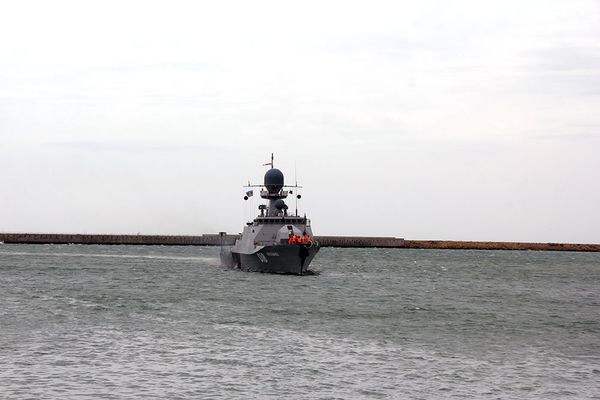 Военные корабли России прибыли в Баку - Sputnik Азербайджан