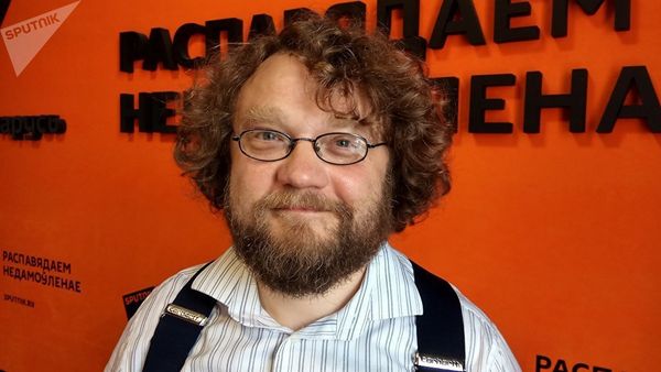 Иван Леонов - Sputnik Азербайджан