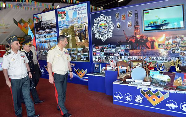 В Москве Министр обороны Азербайджана принял участие в ряде мероприятий - Sputnik Азербайджан