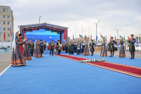 В Азербайджане прошла церемония открытия международного конкурса Кубок моря-2018 - Sputnik Азербайджан