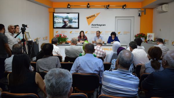 Пресс-конференция на тему Умерла ли парапсихология в Азербайджане после Этибара Элькина? - Sputnik Азербайджан