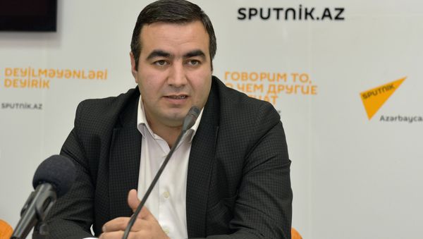 Тариэль Фазильоглу, психолог - Sputnik Азербайджан