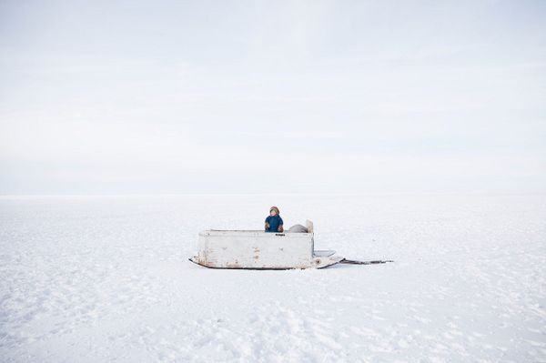 Снимок Цветочек израильского фотографа Одида Вагенштайна, занявший первое место в категории Портрет. Герой нашего времени, одиночные фотографии конкурса имени Андрея Стенина - Sputnik Азербайджан
