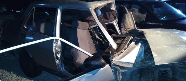 ДТП в Сабунчинском районе Баку, в котором автомобиль марки Tofaş врезался в стену - Sputnik Азербайджан