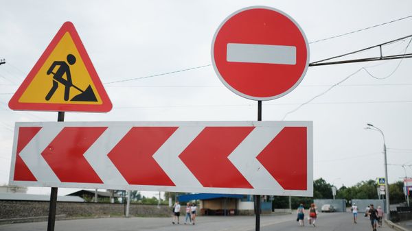 Ремонтные работы на дороге, фото из архива - Sputnik Азербайджан