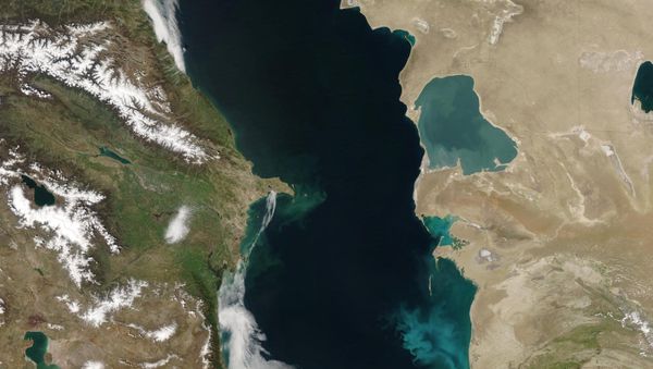 Xəzər dənizinin kosmosdan çəkilişi - Sputnik Азербайджан