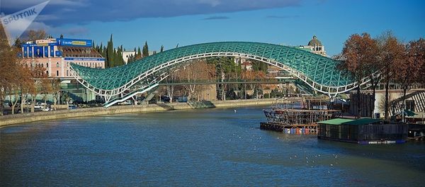 Мост мира в Тбилиси - Sputnik Азербайджан