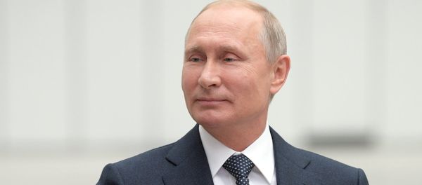 Президент РФ Владимир Путин - Sputnik Азербайджан