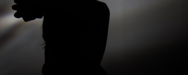 Удар ножом, фото из архива - Sputnik Азербайджан